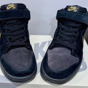 Size 10.5 | Nike SB Dunk Mid Pro SB Dark Obsidian (2012) | Style 314383-474
